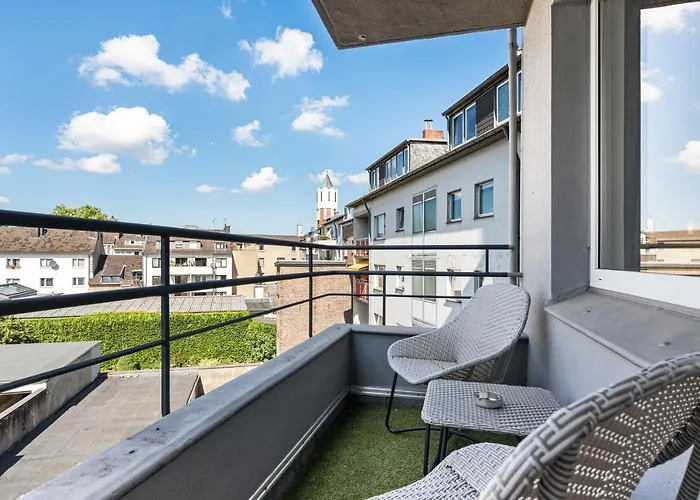 5, Direkt Am Bahnhof Aachen